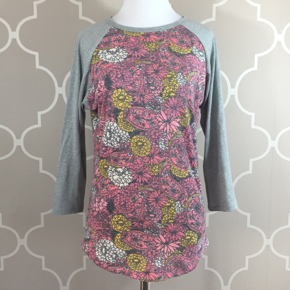 LLR LuLaRoe XS Randy floral baseball tee
